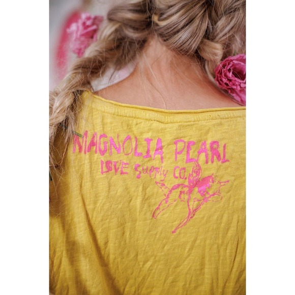 Magnolia Pearl Short Sleeve Yellow T-Shirt Indian Postmark Elephant NWT - Picture 7 of 9